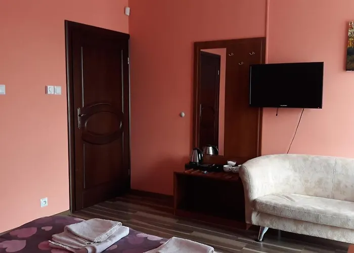 Hotel apartamentowy Inez Lelice